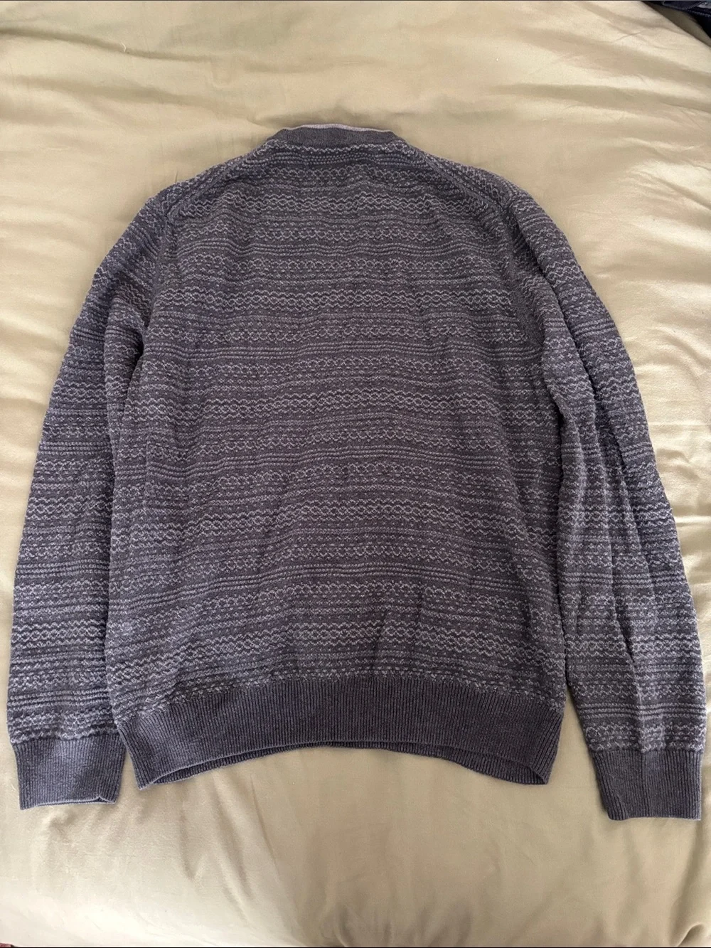 Tasso Elba Gray Patterned V-Neck Sweater